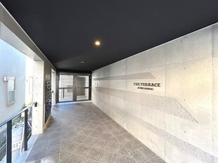 THE TERRACE NISHIOCHIAIの物件外観写真